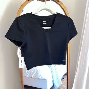 Aritzia TNA top